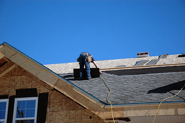 Best Roof Gutter Cleaning  in Hope Mills, NC